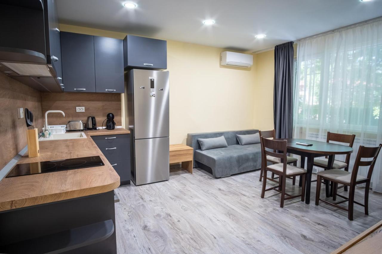 רוסה Apartment Yana מראה חיצוני תמונה