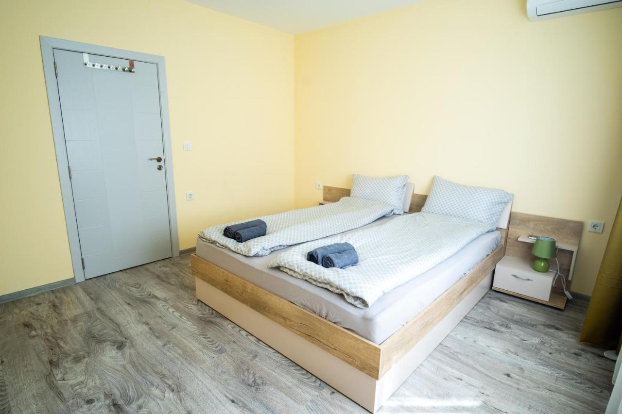 רוסה Apartment Yana מראה חיצוני תמונה